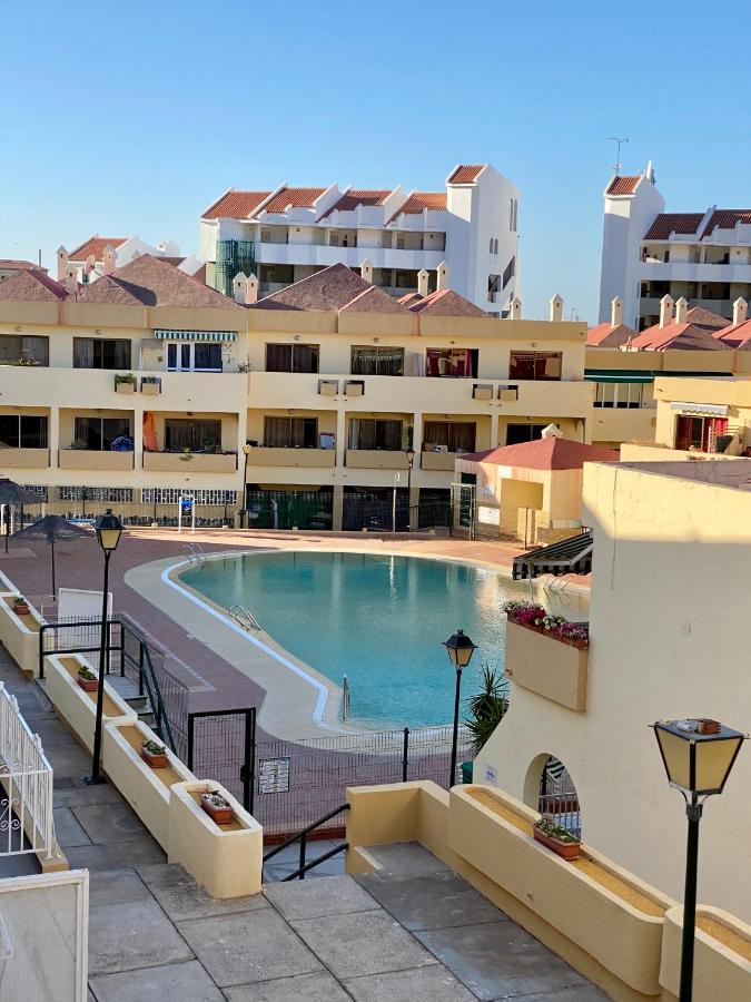 Loft Playa Torviscas,Garaje Gratis , Recien Reformado Costa Adeje Dış mekan fotoğraf