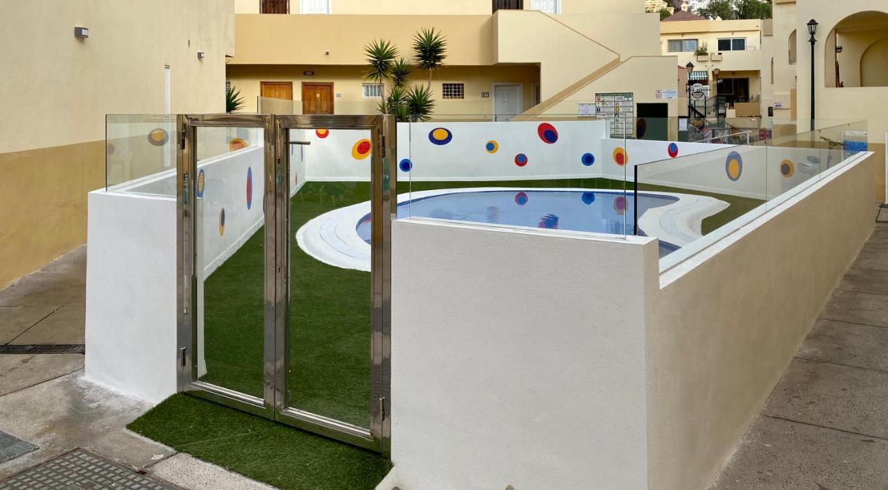 Loft Playa Torviscas,Garaje Gratis , Recien Reformado Costa Adeje Dış mekan fotoğraf