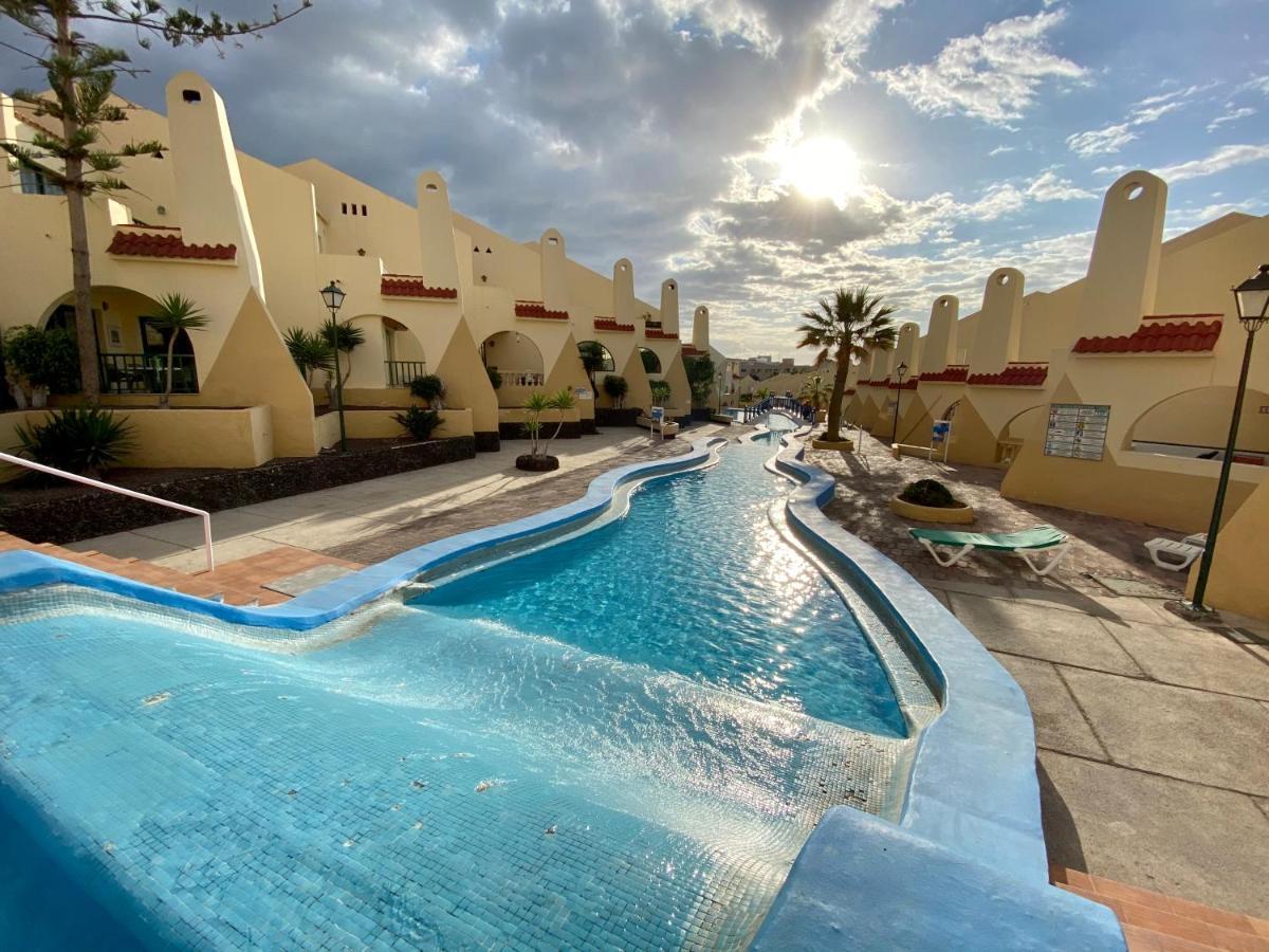 Loft Playa Torviscas,Garaje Gratis , Recien Reformado Costa Adeje Dış mekan fotoğraf