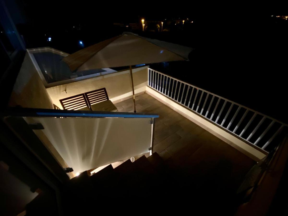 Loft Playa Torviscas,Garaje Gratis , Recien Reformado Costa Adeje Dış mekan fotoğraf