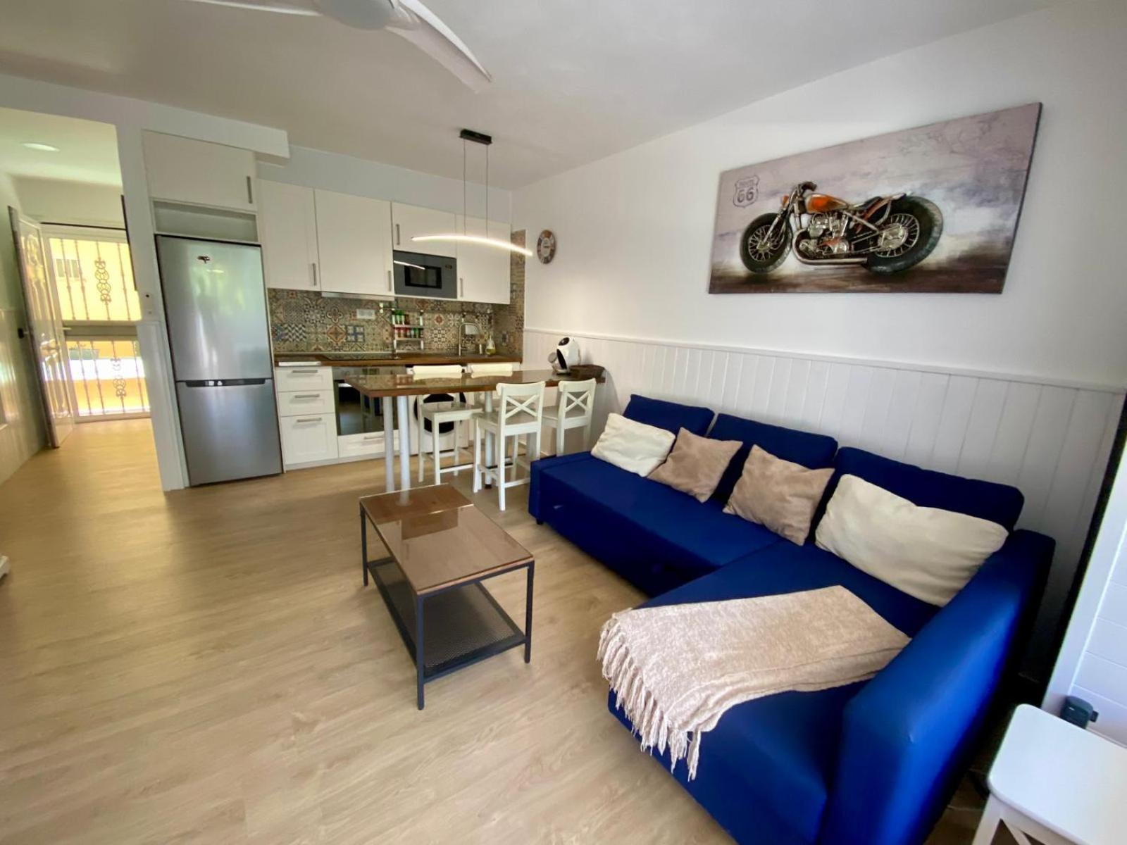 Loft Playa Torviscas,Garaje Gratis , Recien Reformado Costa Adeje Dış mekan fotoğraf