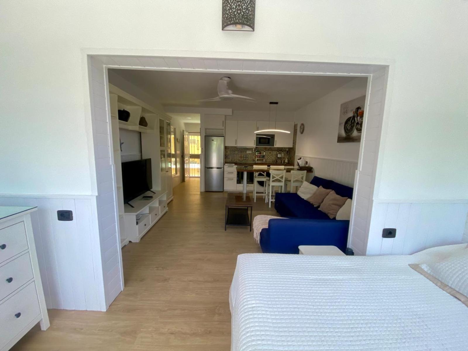 Loft Playa Torviscas,Garaje Gratis , Recien Reformado Costa Adeje Dış mekan fotoğraf
